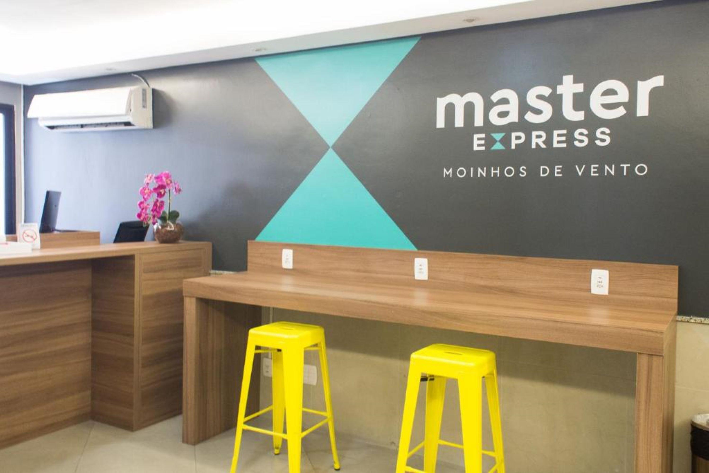 Master Express Moinhos De Vento Hotel Porto Alegre Buitenkant foto